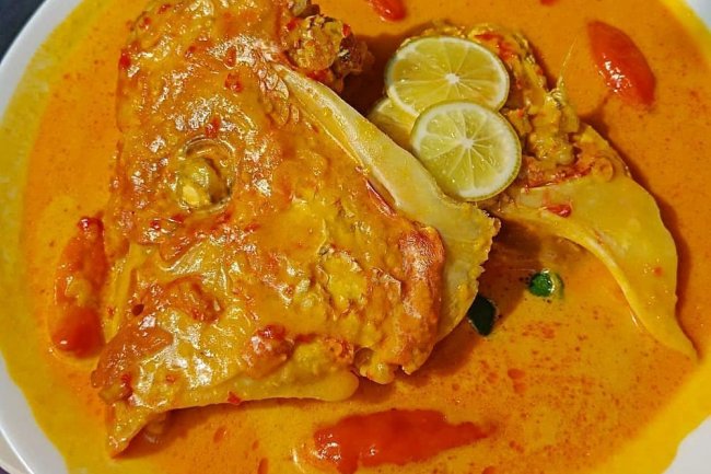 Nikmatnya Gulai Kepala Ikan: Sajian Padang yang Menggugah Selera