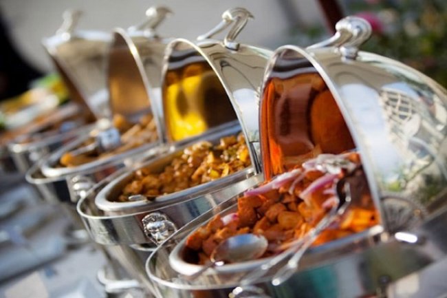 Menu Andalan yang Wajib Ada di Catering Masakan Padang