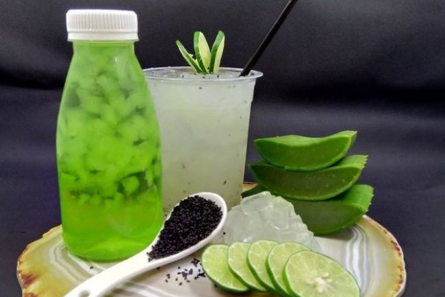 Minuman Aloevera: Kesegaran Lidah Buaya dalam Gelas