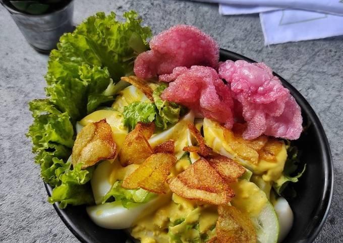 Nasi Padang Salad: Keseimbangan Antara Rasa dan Kesehatan