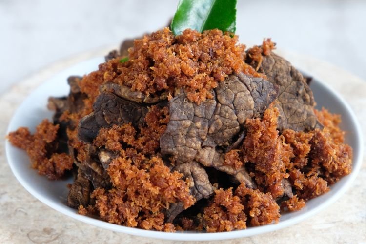 Mencicipi Kenikmatan Rendang dari Catering Masakan Padang