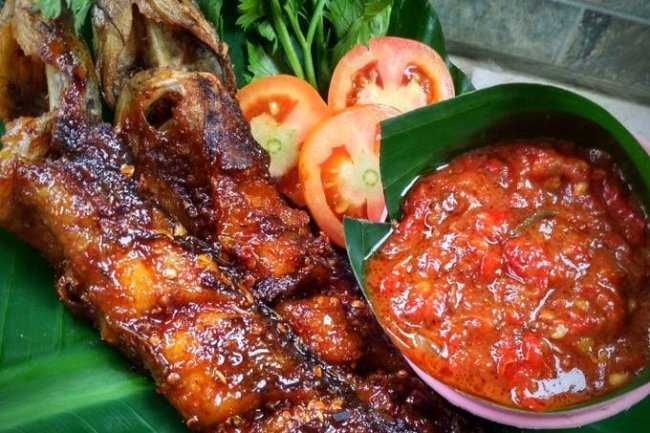 Resep Autentik Lele Bakar Masakan Padang yang Menggugah Selera