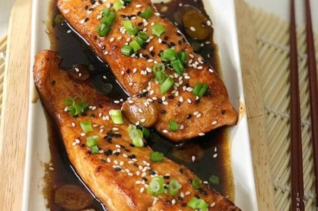 Kreativitas Koki: Ikan Salmon dalam Menu Masakan Padang