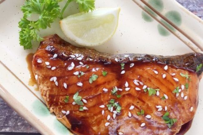 Eksperimen Rasa: Ikan Salmon dalam Masakan Padang Tradisional