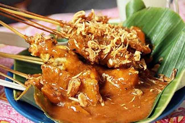 Sate Padang sebagai Hidangan Spesial: Kapan dan Bagaimana Menyajikannya?