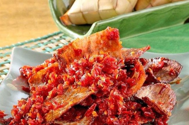 Rahasia Sambal Balado: Cita Rasa Pedas dari Dapur Masakan Padang