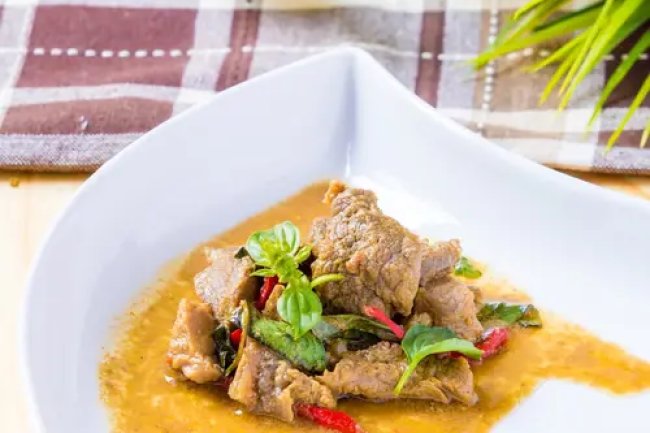 Rahasia Kelezatan Cincang Daging Kambing dalam Masakan Padang