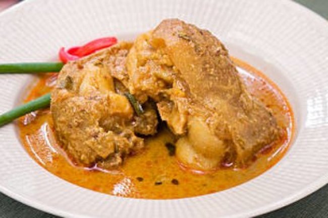 Gulai Otak vs. Gulai Kepala: Perbandingan Dua Hidangan Eksotis Padang
