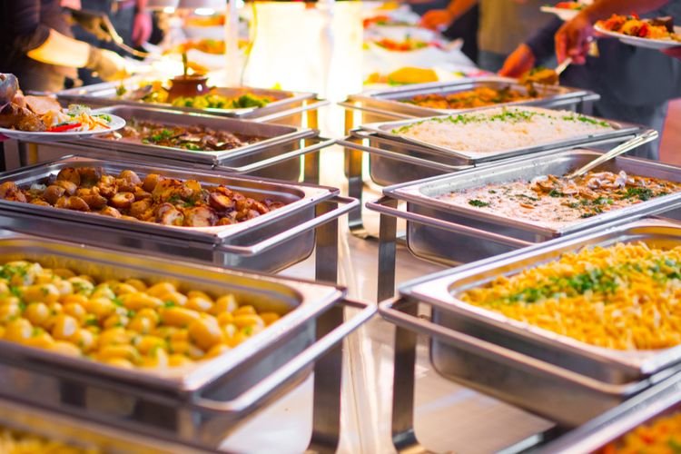 Catering Makanan Tradisional vs. Modern: Mana yang Lebih Cocok?