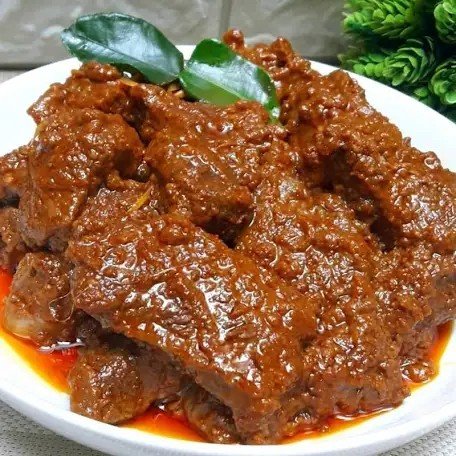 Resep Rahasia di Balik Rendang Lezat ala Rumah Makan Padang