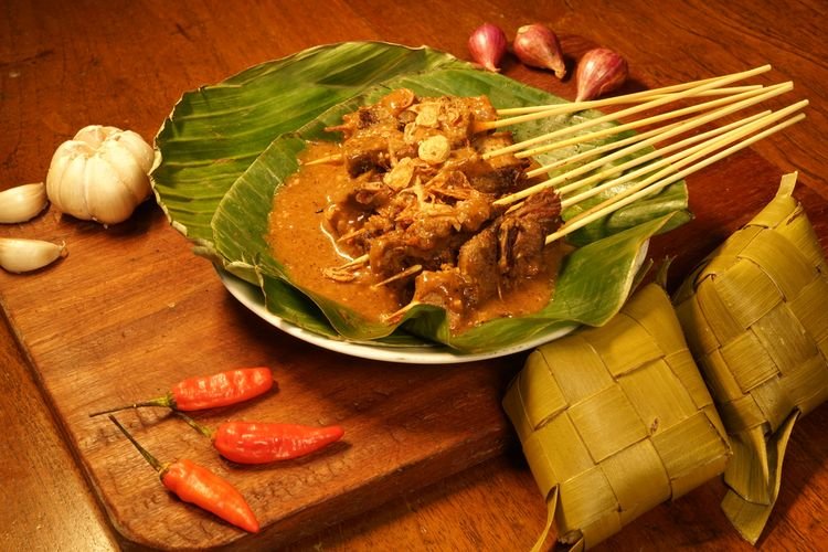 Mengenal Sate Padang: Kuliner Khas Sumatra dengan Cita Rasa Pedas