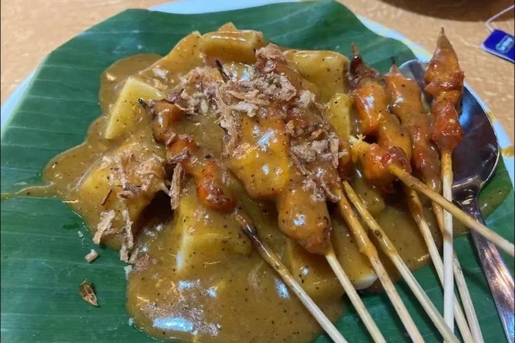 Perbedaan Sate Padang dan Sate Madura: Apa yang Membuatnya Unik?