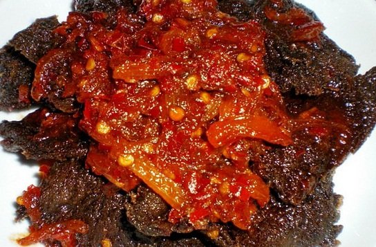 Sambal Balado: Bumbu Pedas Khas Padang yang Menggugah Selera