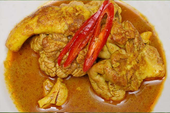 Mengapa Gulai Otak Menjadi Hidangan Wajib di Rumah Makan Padang