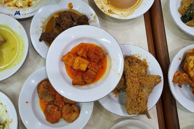 Catering Masakan Padang: Menggugah Selera di Setiap Suapan