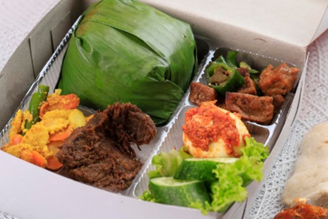 Menelusuri Asal Usul Masakan Padang dalam Dunia Catering