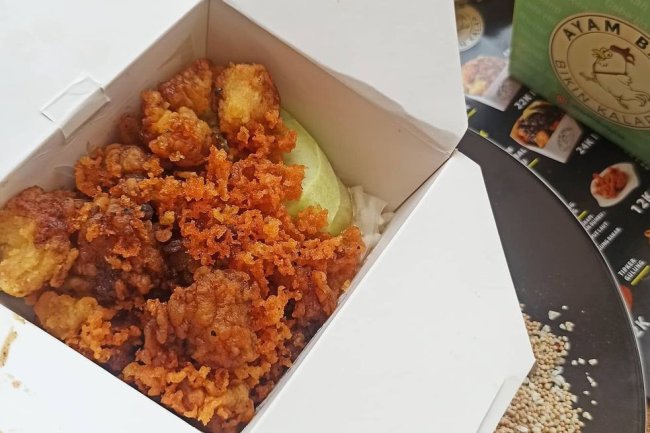 Rice Box Ayam Bakar: Tradisi Lokal dalam Hidangan Modern
