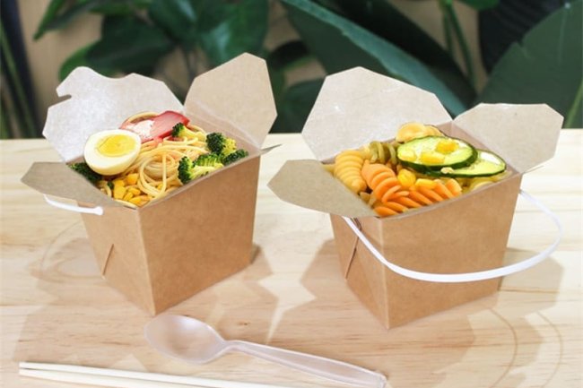 Rice Box Pecel Lele: Hidangan Pinggir Jalan dalam Kemasan Modern