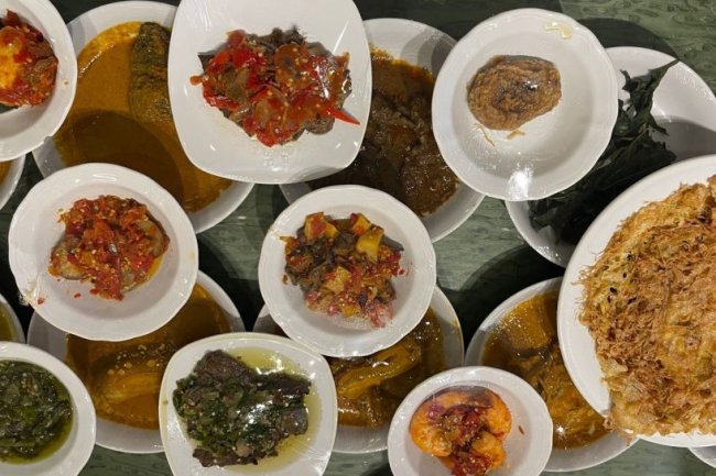 Wisata Kuliner Bandung: Rumah Makan Padang yang Wajib Dicoba