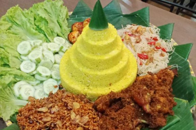 Rumah Makan Padang di Bandung dengan Menu Spesial Setiap Hari