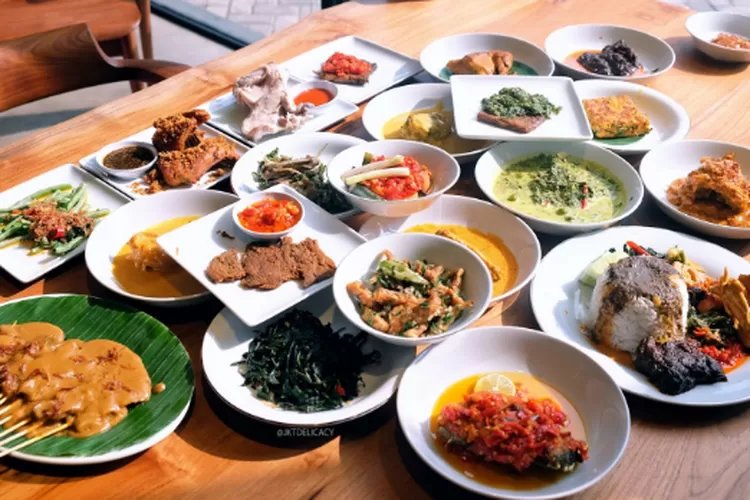 Mencari Rumah Makan Padang Murah dan Enak di Bandung? Ini Tempatnya!