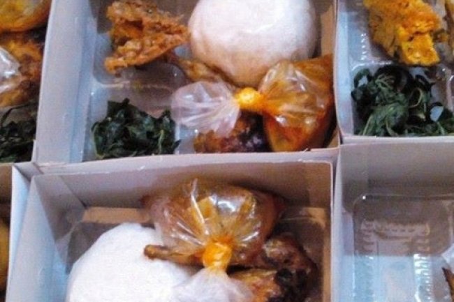 Paket Nasi Padang: Solusi Praktis untuk Pesta Ulang Tahun