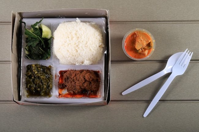 Paket Nasi Padang untuk Acara Makan Malam Spesial