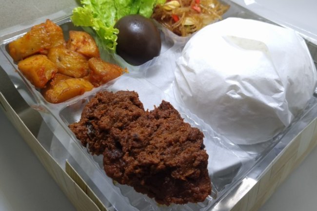 Paket Nasi Padang untuk Acara Ramah Tamah: Sederhana namun Elegan