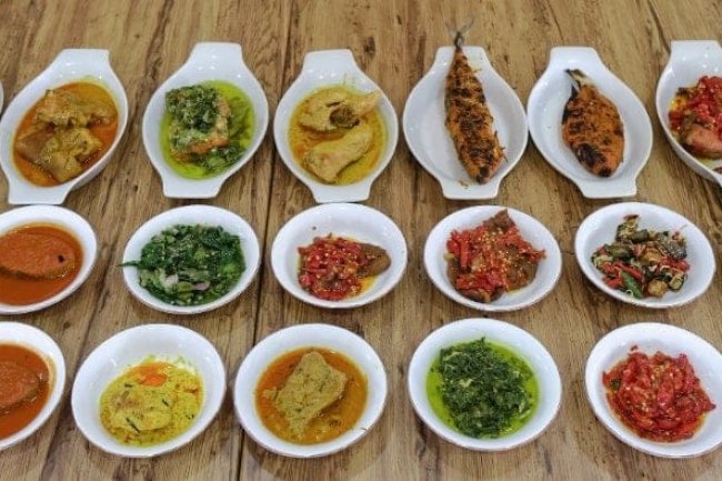 Paket Nasi Padang untuk Acara BBQ: Kombinasi Menu Tradisional dan Modern