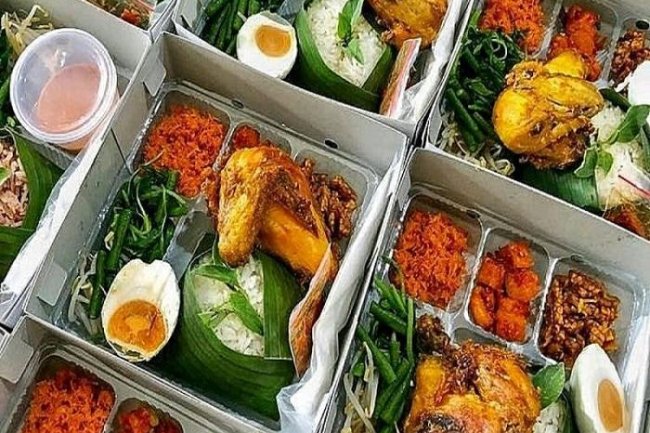 Paket Sultan: Sensasi Nasi Padang Eksklusif