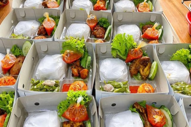 Paket Raja Minang: Hidangan Istimewa untuk Anda