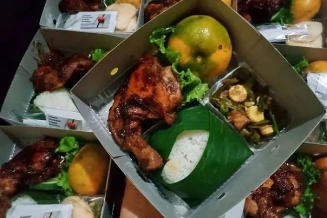Padang Emas: Nasi Padang Premium dengan Rendang Istimewa