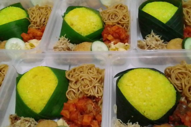 Nasi Padang Serba Komplit, Lamak di Hati