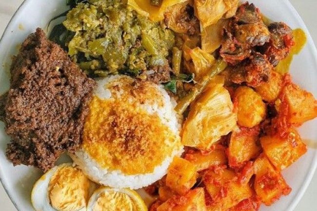 Paket Rendang Padang Paling Dicari