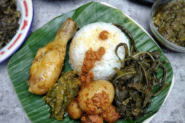 Paket Nasi Padang Katering: Solusi Praktis untuk Segala Acara