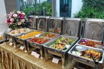 Nikmati Nasi Padang di Acara Anda dengan Paket Catering Terbaik