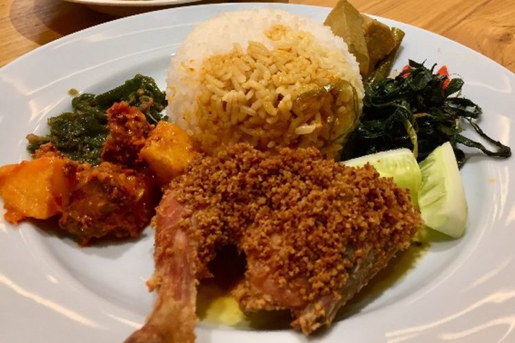 Ragam Pilihan Paket Nasi Padang untuk Acara Seminar