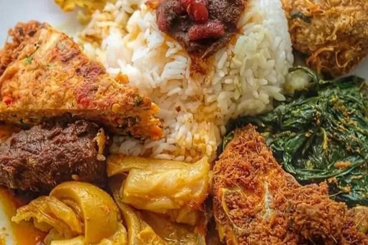 Paket Nasi Padang Komplit untuk Acara Lamaran