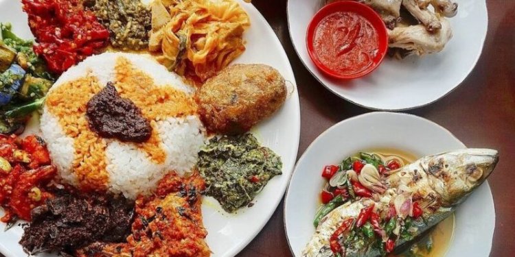 Pilihan Paket Nasi Padang Spesial untuk Acara Hari Raya