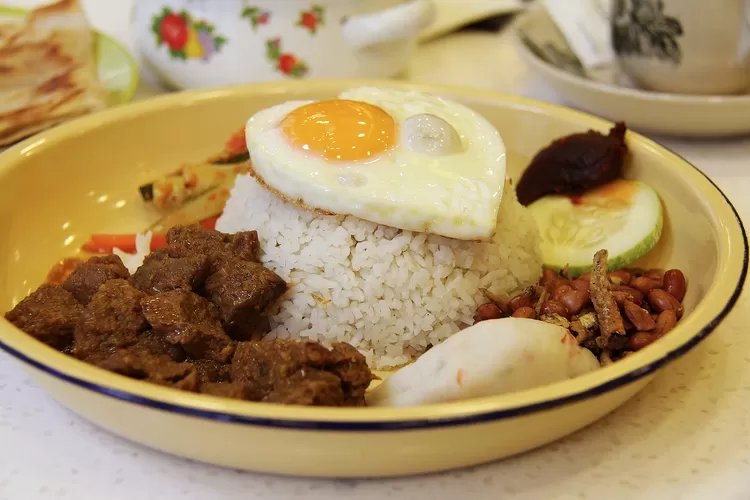 Paket Nasi Padang untuk Acara Buka Puasa Bersama