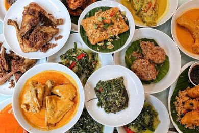 Paket Nasi Padang untuk Acara Syukuran Kantor Baru