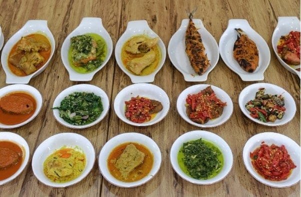 Paket Nasi Padang untuk Acara BBQ: Kombinasi Menu Tradisional dan Modern