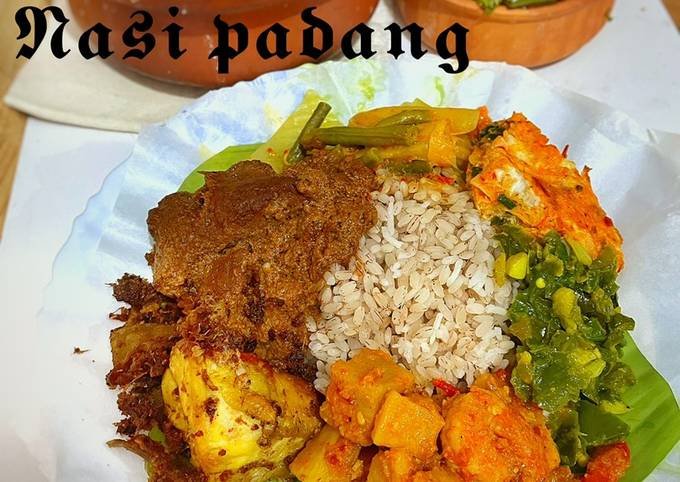 Nasi Padang dengan Pedas Otentik