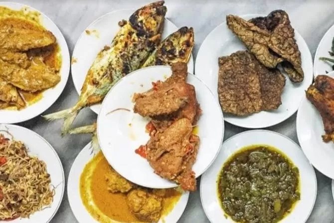 Kelezatan Masakan Padang dalam Box Catering untuk Acara Perusahaan