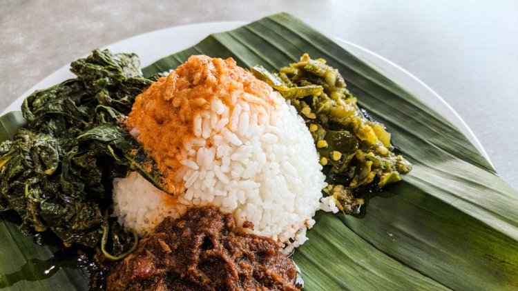 Paket Nasi Padang Kekinian: Inovasi Rasa yang Tetap Tradisional