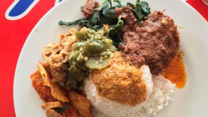 Paket Nasi Padang Terbaik untuk Makan Siang Kantor