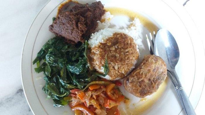 Paket Nasi Padang dengan Layanan Antar Cepat dan Praktis