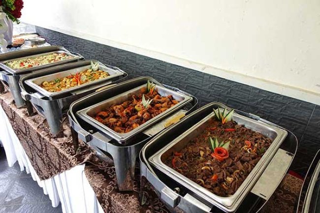 10 Menu Wajib dalam Catering Masakan Padang