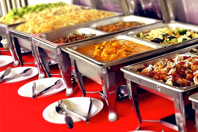 Meriahkan Reuni dengan Catering Masakan Padang