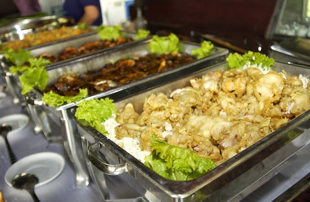 Catering Masakan Padang dengan Layanan Antar Jemput Makanan